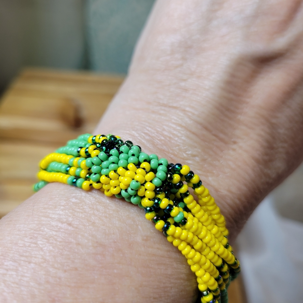 Green & Yellow Glass Seed Bead Bracelet Handmade Fashion Jewelry